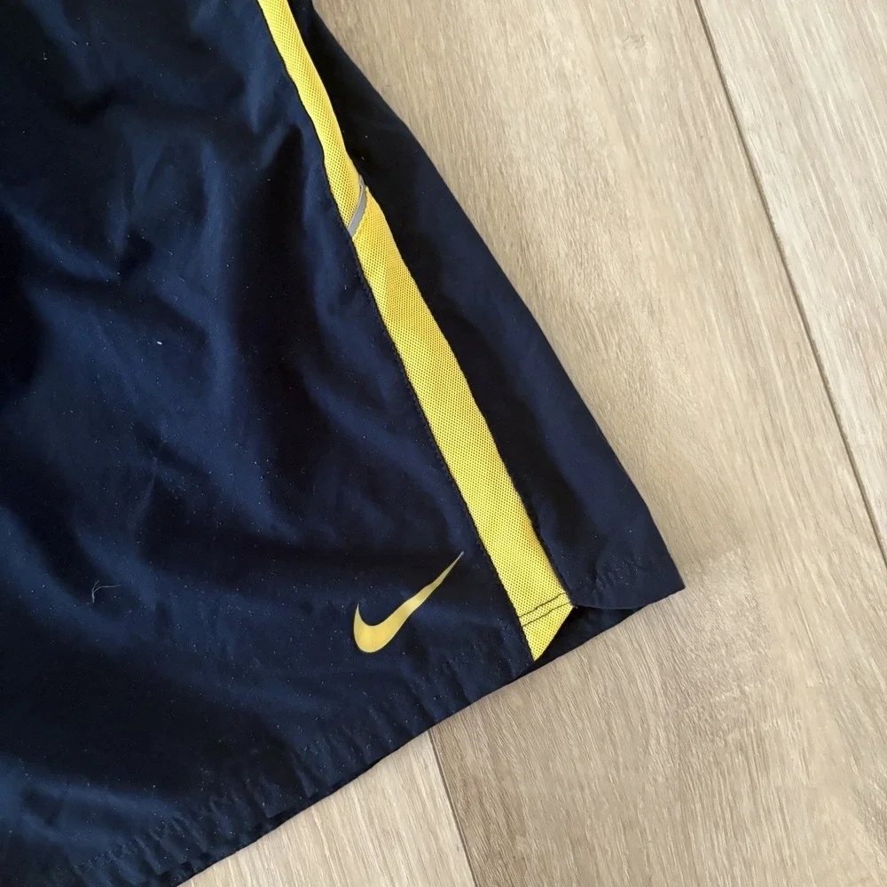 Nike Livestrong Woven Training Shorts Mens XXL Black Dri Fit Lined Stretch